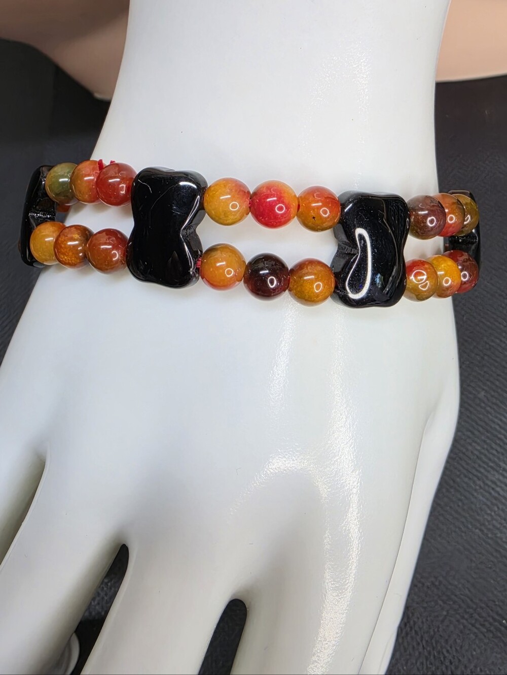 Dyed Agate Double Strand Stretch Bracelet 7.25" NWOT